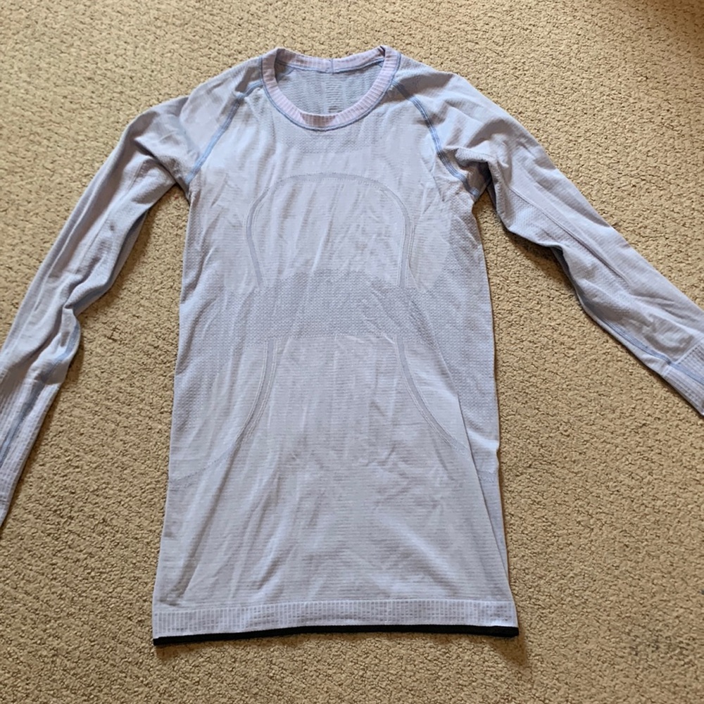 Lululemon lavender long sleeve top